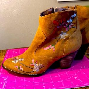 Gently Used Suede Booties with Embroidered Flowers